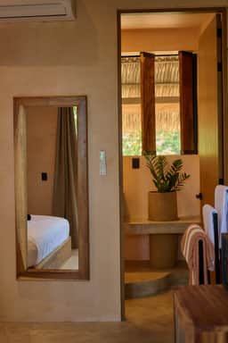 Pan Beach - 1Br 1Ba +(King size bed) Adults only