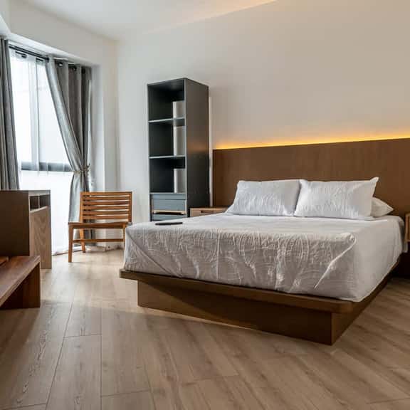 Private Suite near Historic Center, Quiet Lane - Image 1