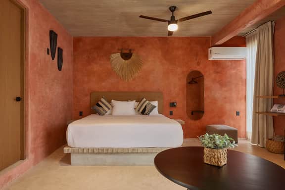Chic Studio with Pool, Steps to La Punta Beach