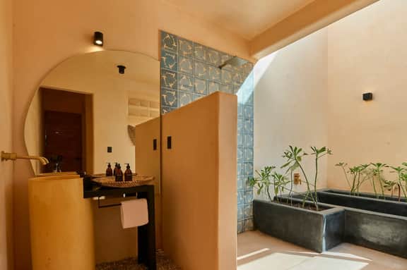 Rooftop Ocean Views & Pool - Casa Zpada Suite